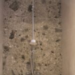 douche (in badkamer)